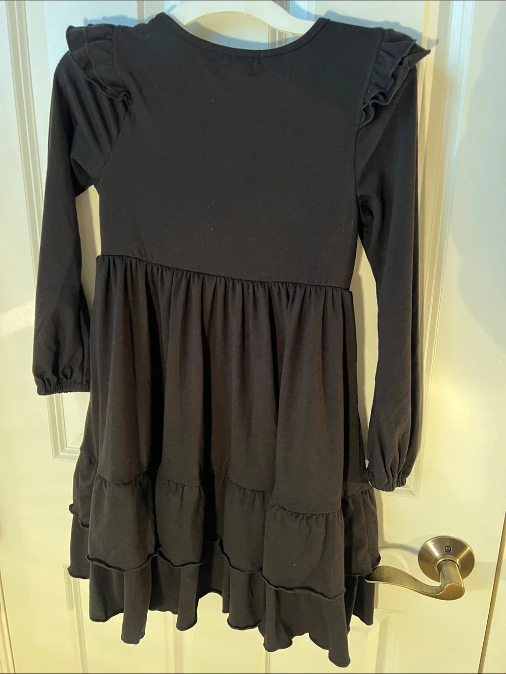 Girls' Black Long-Sleeve Tiered Dress New With Tag 6-7 Youth.